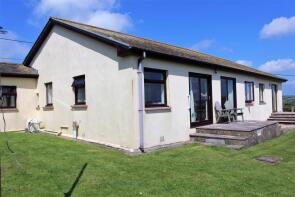 Wyndhurst, Newgale Hill, Newgale, Haverfordwest SA62 6AS
