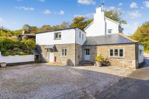 Anvil Cottage, Road Through Beeson South Side, Kingsbridge TQ7 2HW