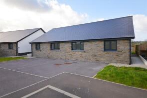 17, The Paddock, Penally, Tenby SA70 7NZ