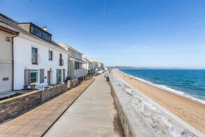 Flat 1, Bay View, Road Along Torcross Seafront, Kingsbridge TQ7 2TQ