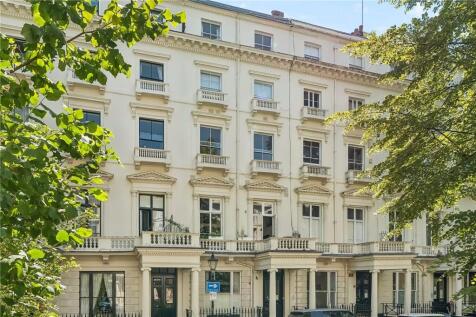 Queens Gardens, London, W2