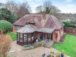 Cumberland Bungalow, The Street, Chilham CT4 8BX