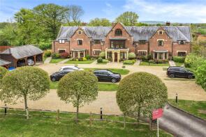Howard Lodge, Newstead Hall, Lordings Road, Billingshurst RH14 9AW