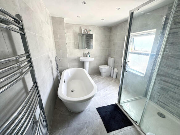bath yar