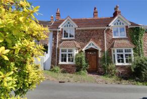 4 Priory Gate, The Ball, Minehead TA24 6SD