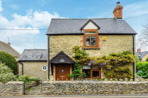 Holly Bush Cottage, High Street, Fairford GL7 4EQ