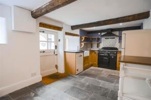 4, Main Street, Clitheroe BB7 4NW