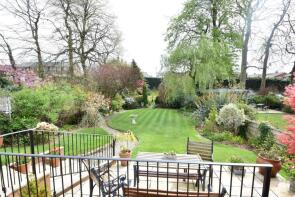 21, Southfield Avenue, Bury BL9 5HS