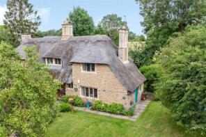 14 Chestnut Cottage, The Green, Peterborough PE8 5LD