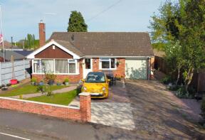 1 Greenoakes, Station Close, Newark NG23 7RB