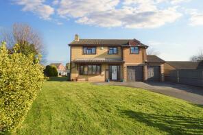 11, The Hollows, Louth LN11 8NF