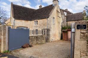 42 The Ostlers House, Pickwick, Corsham SN13 0HY