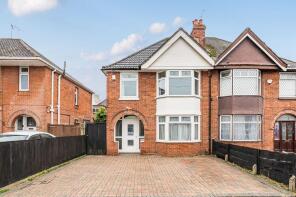 18, Creighton Road, Southampton SO15 4JF