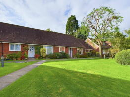 13, Farebrothers, Church Street, Horsham RH12 3DZ