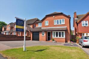 9, Moat Drive, Drayton Bassett, Tamworth B78 3UG