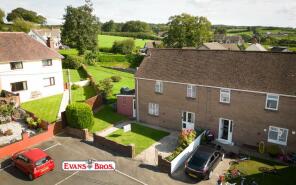 11, Derwendeg, Porthyrhyd, Carmarthen SA32 8PW