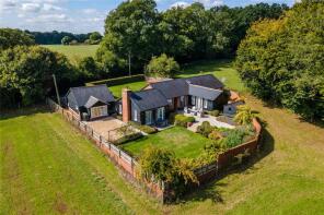 Cedarwood Cottage, Road From Hook End Manor To Deers Lane, Checkendon, Reading RG8 0UT