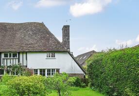 Penhall Cottage, Lamberhurst Road, Horsmonden, Tonbridge TN12 8LP