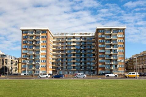 Queens Gardens, Hove, BN3