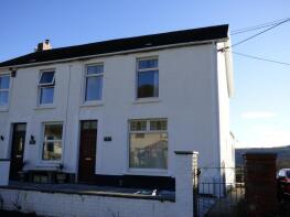 17, Main Road, Cilfrew SA10 8LP