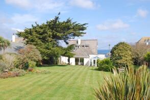 Crantock Bay House, West Pentire Road, Newquay TR8 5SD