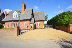 1, O B S Cottages, Paglesham Road, Rochford SS4 2EA