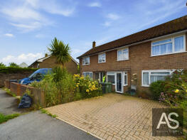 34, Cricketers Field, Robertsbridge TN32 5QQ