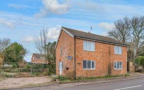 Sherwood, Main Street, Horncastle LN9 5PT