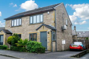 3, Score Croft, Skelmanthorpe, Huddersfield HD8 9EA