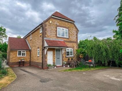 Lytcott Drive, West Molesey, KT8