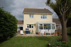 10, Wheelers Way, Manorbier, Tenby SA70 7TU