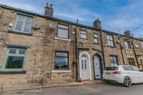 90, Stoneswood Road, Oldham OL3 5DZ