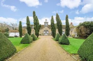 Clock House, Olney Road, Olney MK46 5JZ