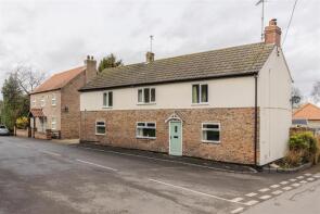 2 Glebe Farm, Western Green, Scunthorpe DN15 9NX