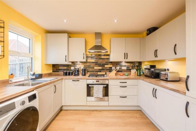 Derwent Road 44 Kitchen-2.jpg