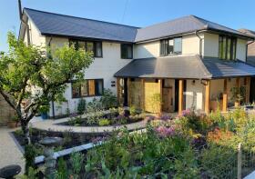 Orchard Bank, South Street, Salisbury SP5 5DN