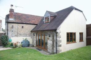 15, Wood Lane, Sturminster Newton DT10 1NB