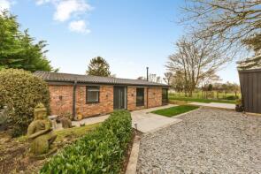 Meadowcroft, Pickmere Lane, Knutsford WA16 0JH