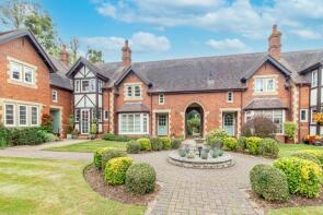 7, Pyndar Court, C2102 Newland, Malvern WR13 5AX