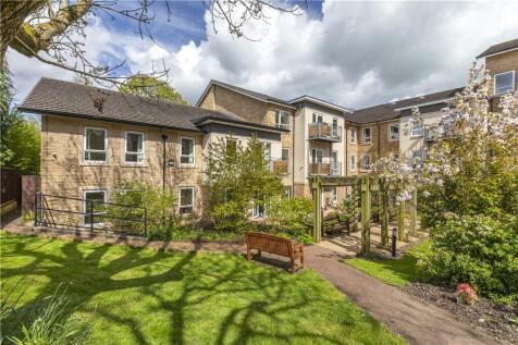 Valley Drive, Ilkley, West Yorkshire, LS29
