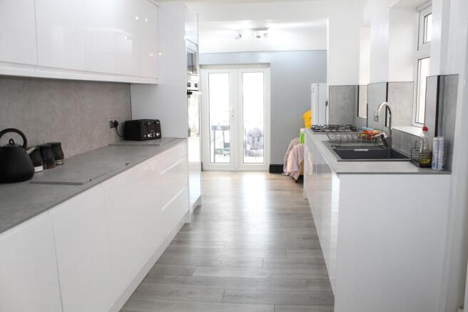 Fitted Kitchen