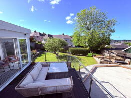 123, Plymstock Road, Plymouth PL9 7PH