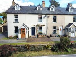 11, Van Terrace, Van, Llanidloes SY18 6NW