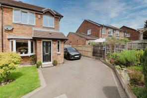 7, Worcester Grove, Glossop SK13 8SJ