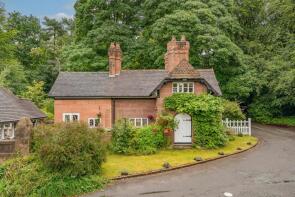 Lodge Cottage, Vale Royal Drive, Whitegate, Northwich CW8 2BA