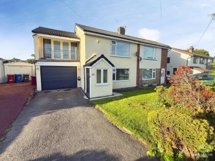 Carus Avenue, Hoddlesden, BB3