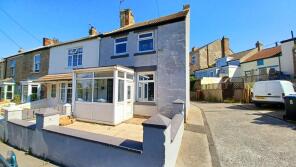 7, Castle View, Crook DL15 8AH