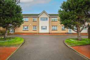 16, 21 Oak Lodge, Southend Road, Hockley SS5 4PQ