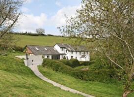 Springfield House, Lane To Bicknell Farm, Tiverton EX16 7RN