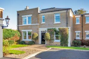 2, Lord Darby Mews, Cudham, Sevenoaks TN14 7QQ